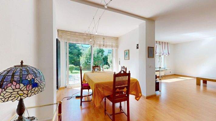 Wohn-/Essbereich III - EG