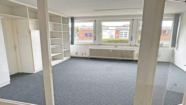 Weitere Ansichten - EG rechts Hauptgebäude