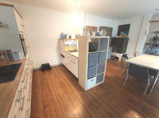 Wohn- /Esszimmer mit offener Küche Bild 4