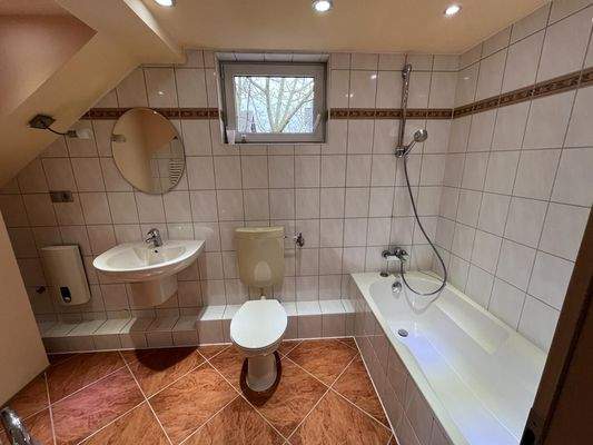 Bad Dachgeschoß
