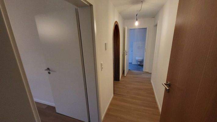 Flur_www.villingen.immobilien