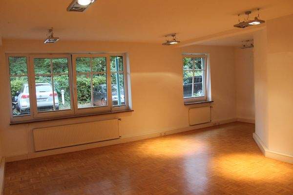 gr. Büro Erdgeschoß.JPG