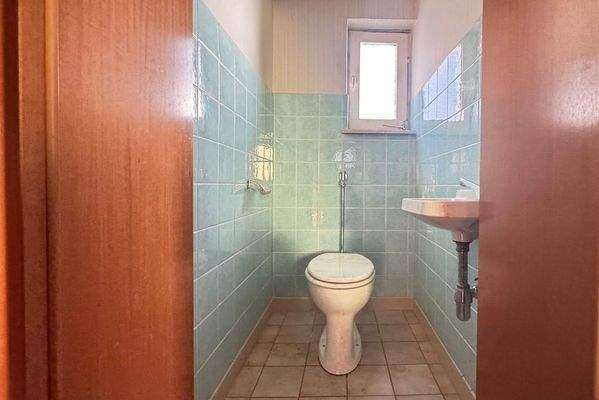 Gäste-WC im Erdgeschoss