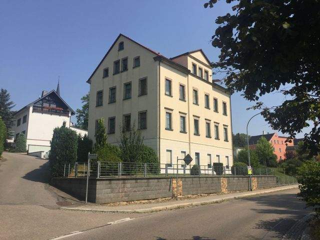 2 Raum Wohnung mit Einbauküche Limbach-Oberfrohna ab 08.26 zu vermieten - Foto 2