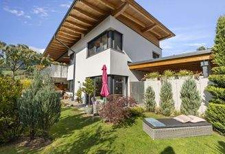 Autarke DHH am Sonnenplateau über der Nebelgrenze