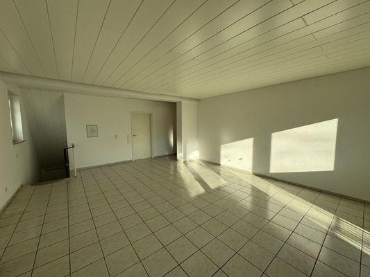 Wohn- & Esszimmer Ansicht 3
