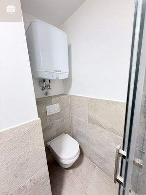 WhatsApp Image 2025-11-03 at 17.32.06 (1)