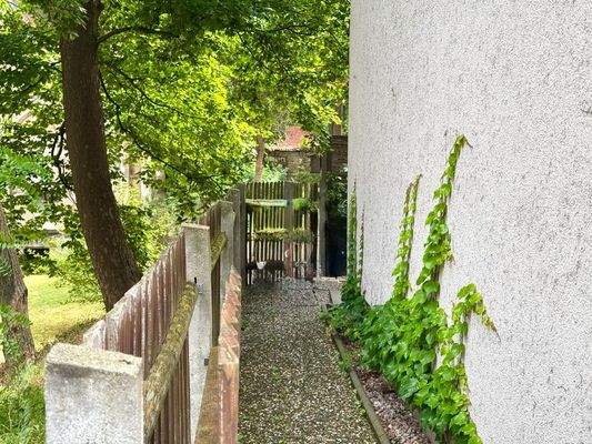 Zugang zum Hof