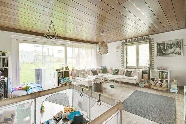 Wohnzimmer und Terrasse