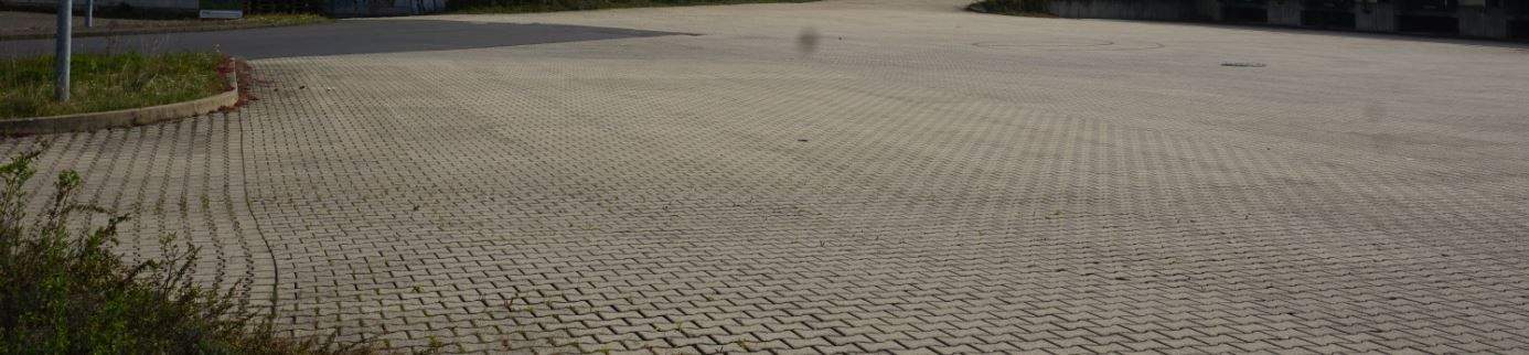 Lager-Außenfläche in Lichtenau bei Rastatt