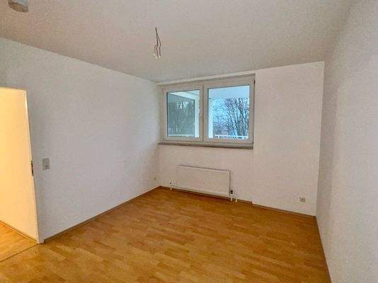 Kinderzimmer/Homeoffice