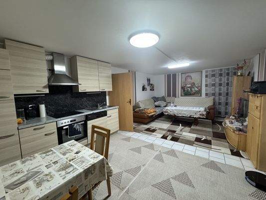 Wohnraum mit Küche UG