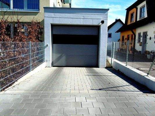 Zufahrt Tiefgarage.JPG