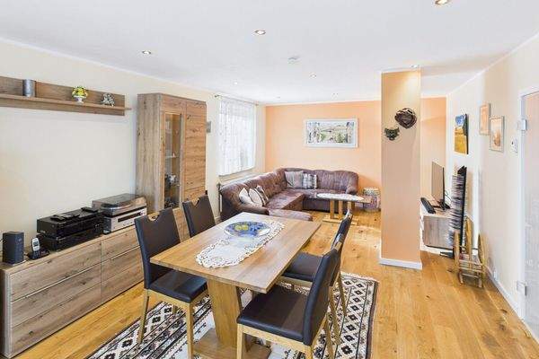 Wohn- und Essbereich