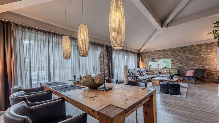 KITZIMMO-Hochwertige Haushälfte am Golfplatz kaufen - Immobilien Kitzbühel.