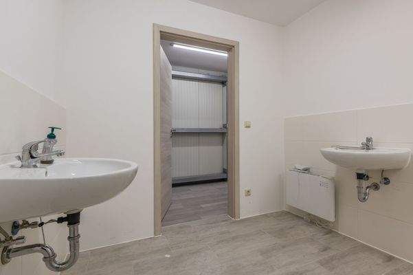 Toiletenbereich EG (4)