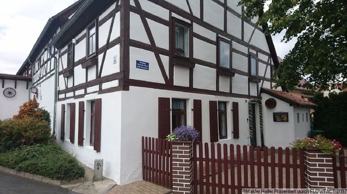 Ecke vorderes Haus