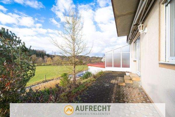 sonnige Terrasse in Süd-Ausrichtung