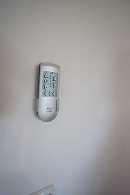 Elekrische Rollladen und Markise