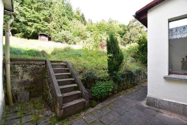 39 Zugang Grundstueck.JPG