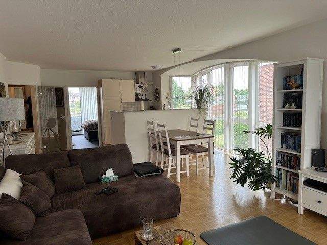 Top Lage! Meppen-Deichort, 3 ZKB mit EBK und Blick auf die Ems zu vermieten - Foto 1