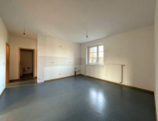 Flur mit offener Küche