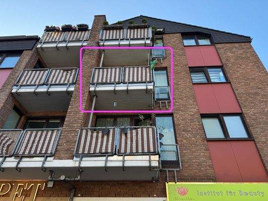 Balkon von außen.jpeg