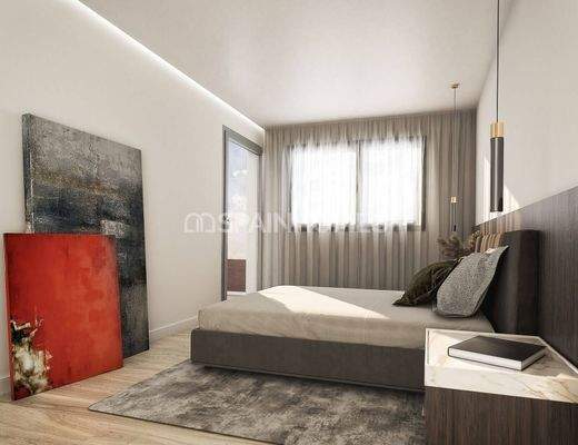 Townhouses in a Complex with Pool and Garden in Cambrils