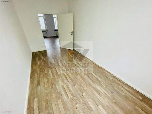 Gäste-oder Ankleidezimmer