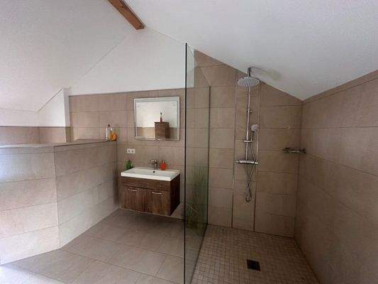 barrirefreie Dusche im OG