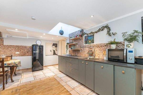 Wohn-, Küchen- und Essbereich