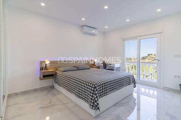 Stylish House with Pool in Montealto Benalmadena