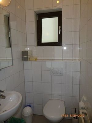 LE0170_WC