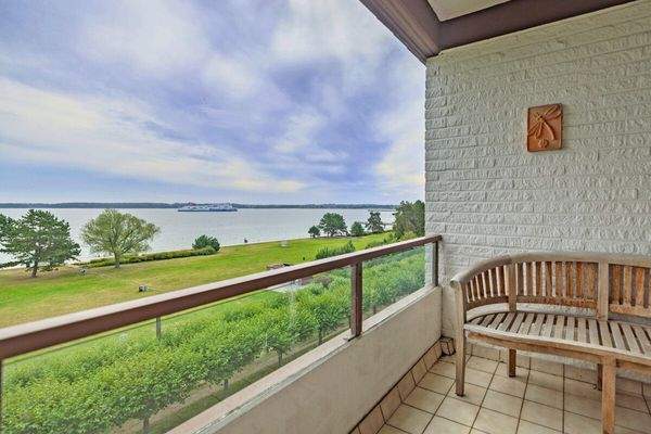 Loggia WZ Grünstrand im August