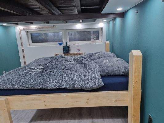 Medien 11-FC59F493-F44C-4D62-8B1F-870B6CD554A9