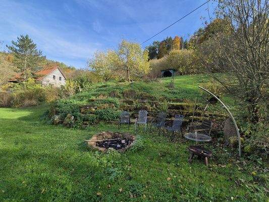 Grillplatz - Steinarena