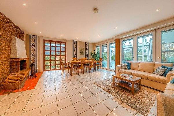 200-8560_Wohn-Esszimmer-5_gestaged