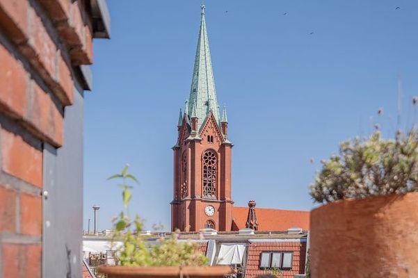 Blick auf die Gethsemanekirche