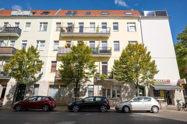 Straßenseitige Objektansicht