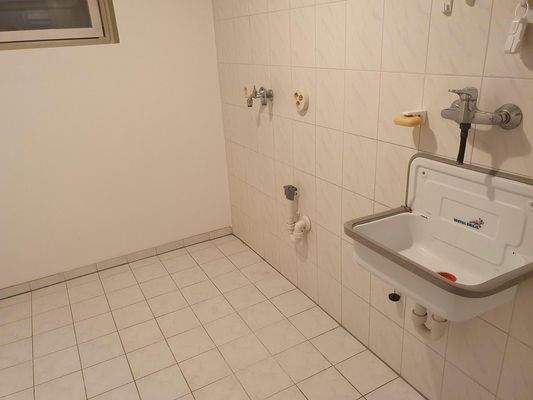 28a KG Hauswirtschaftsraum