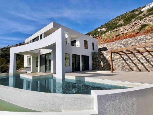 Kreta, Schisma Eloundas: Villa mit 3 Schlafzimmern und Pool bietet einen atemberaubenden Meerblick auf Elounda