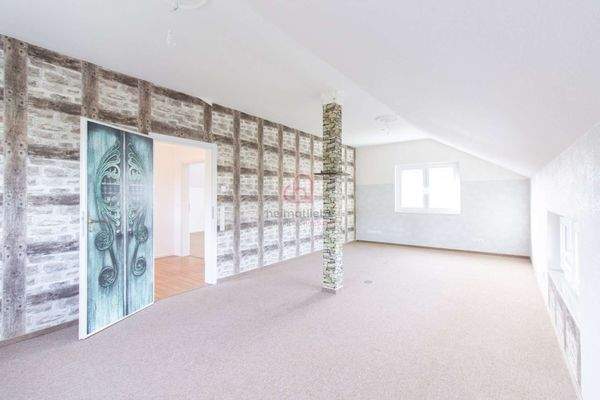 Studio im Dachgeschoss