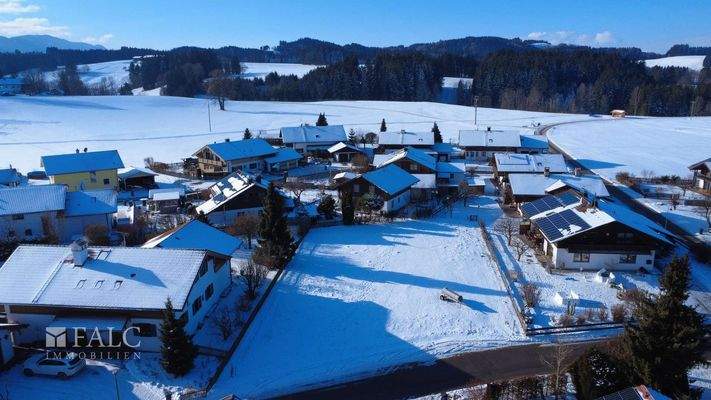 Grundstück Straßenseite