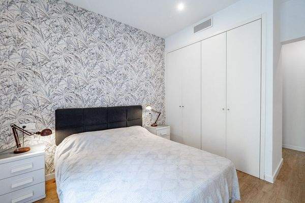 Eines von 2 Schlafzimmern