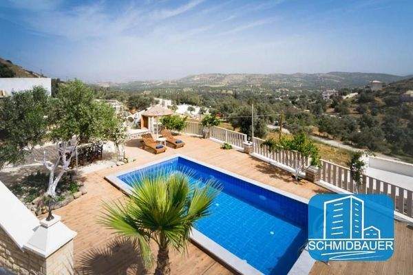 Kreta, Kamilari: Steinvilla mit Apartment und Blick auf den Kamilari-Hügel