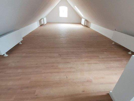 Burgdorf Gewerbefläche 9 - 2.jpg