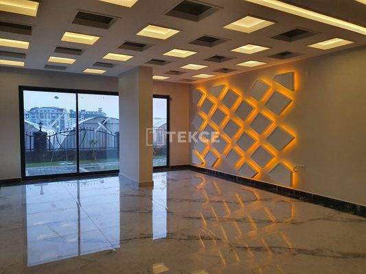 Ready-to-move Apartments with Sea and City Views in Alanya Mahmutlar