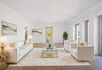 Lichtdurchflutetes Wohn-/Esszimmer (Beispieleinrichtung)