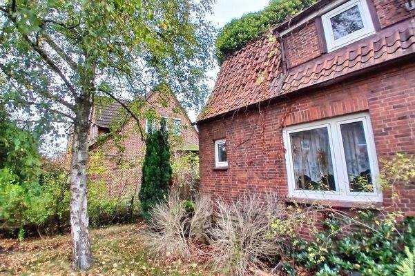 in traditioneller Backsteinbauweise