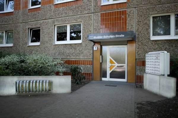 M.Schultenstr 5-7